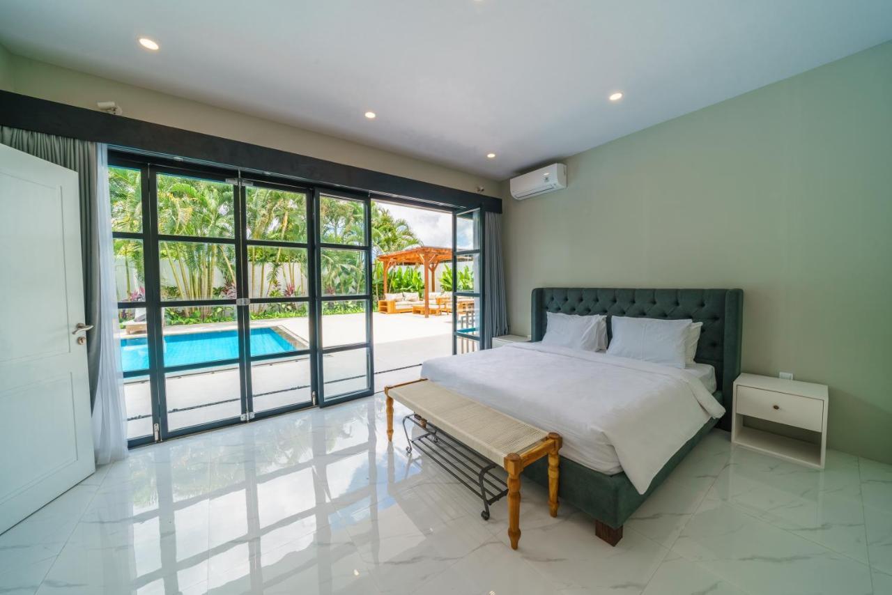 Villa Okenada - Modern 5-Bedroom Pool Villa In Berawa! Canggu Eksteriør billede