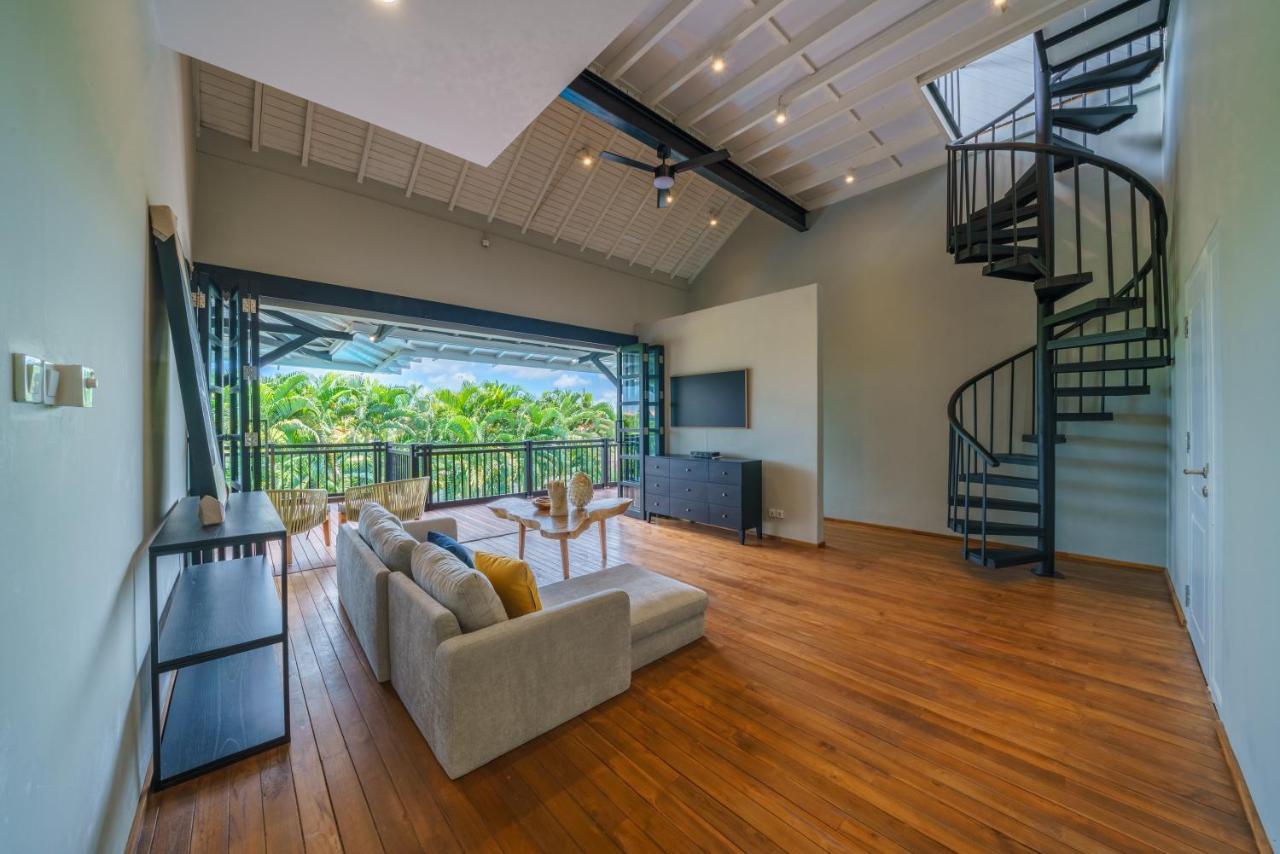 Villa Okenada - Modern 5-Bedroom Pool Villa In Berawa! Canggu Eksteriør billede