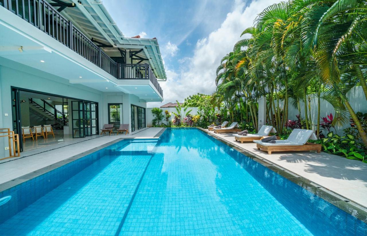 Villa Okenada - Modern 5-Bedroom Pool Villa In Berawa! Canggu Eksteriør billede